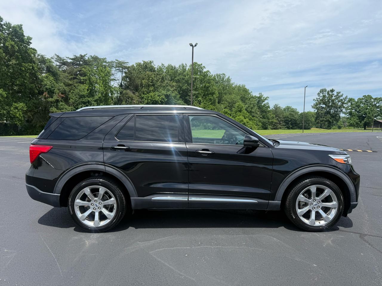 Ford Explorer Platinum AWD 2020