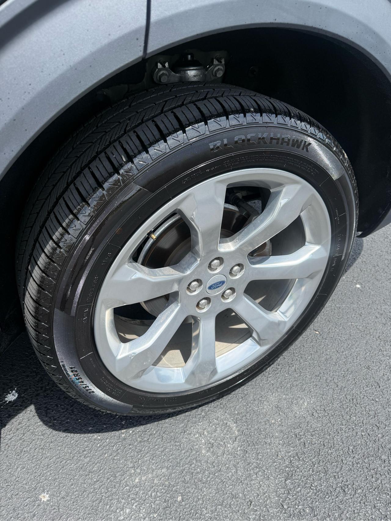 Ford Explorer Platinum AWD 2020