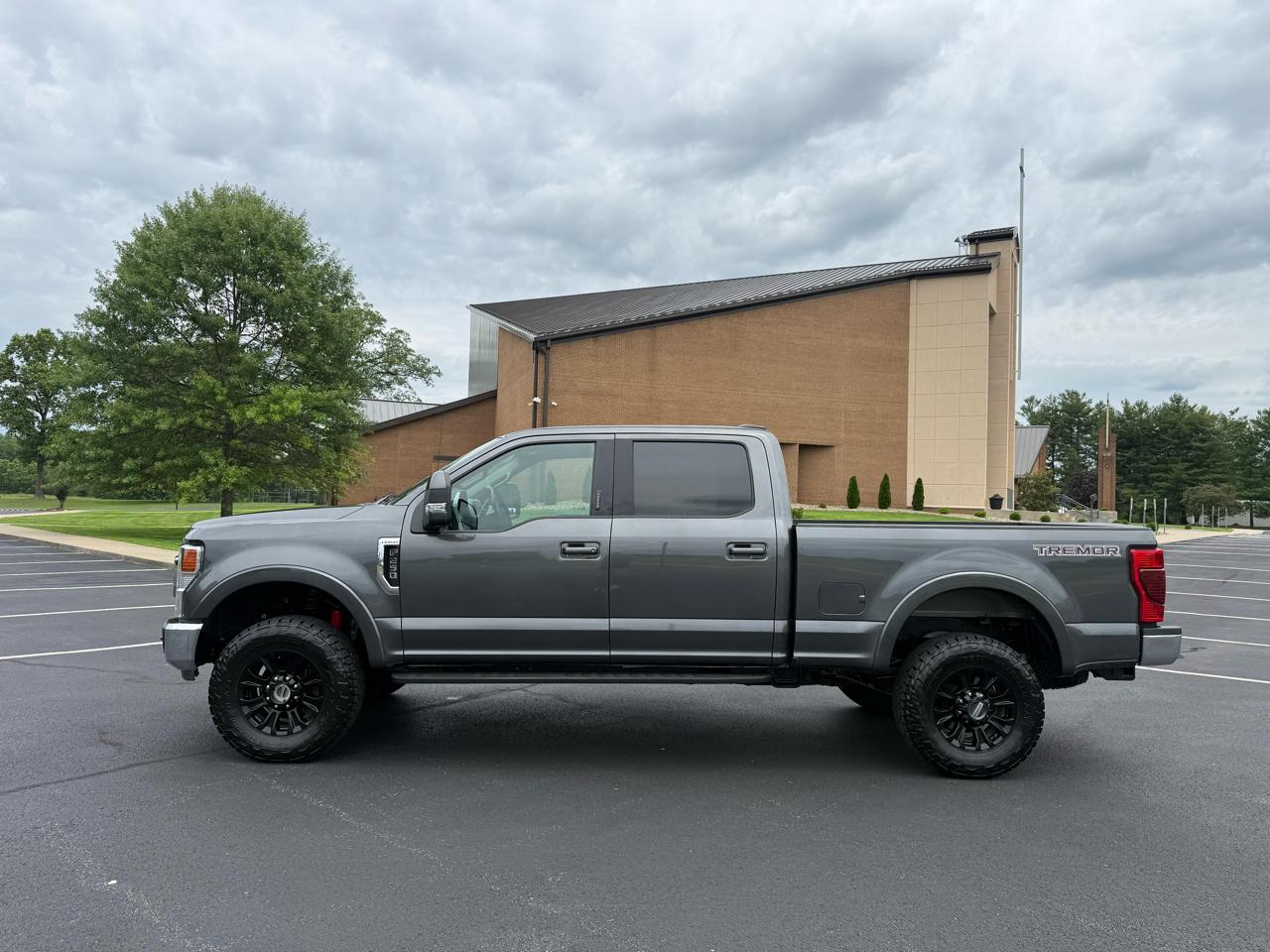 Ford F-250 SD Lariat Crew Cab 4WD 2020