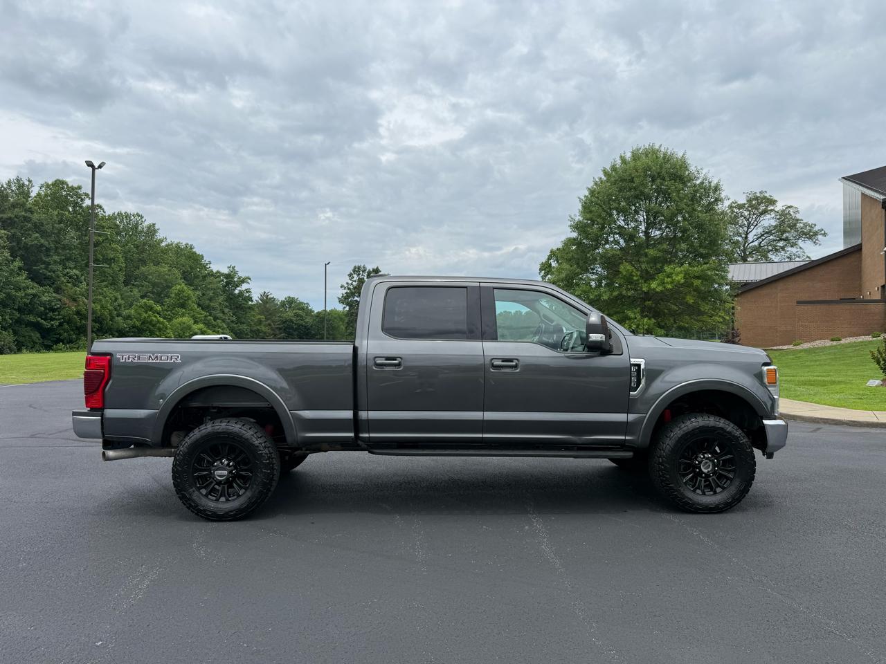 Ford F-250 SD Lariat Crew Cab 4WD 2020