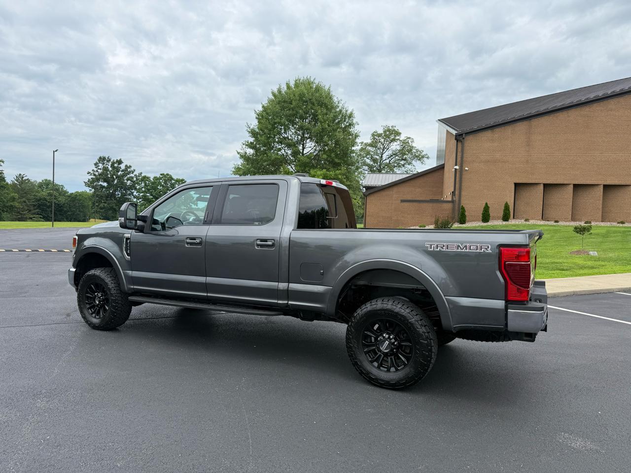 Ford F-250 SD Lariat Crew Cab 4WD 2020