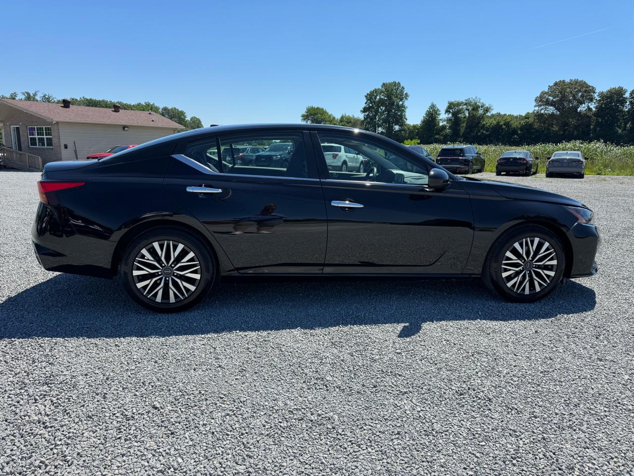 Nissan Altima 2.5 SV 2023