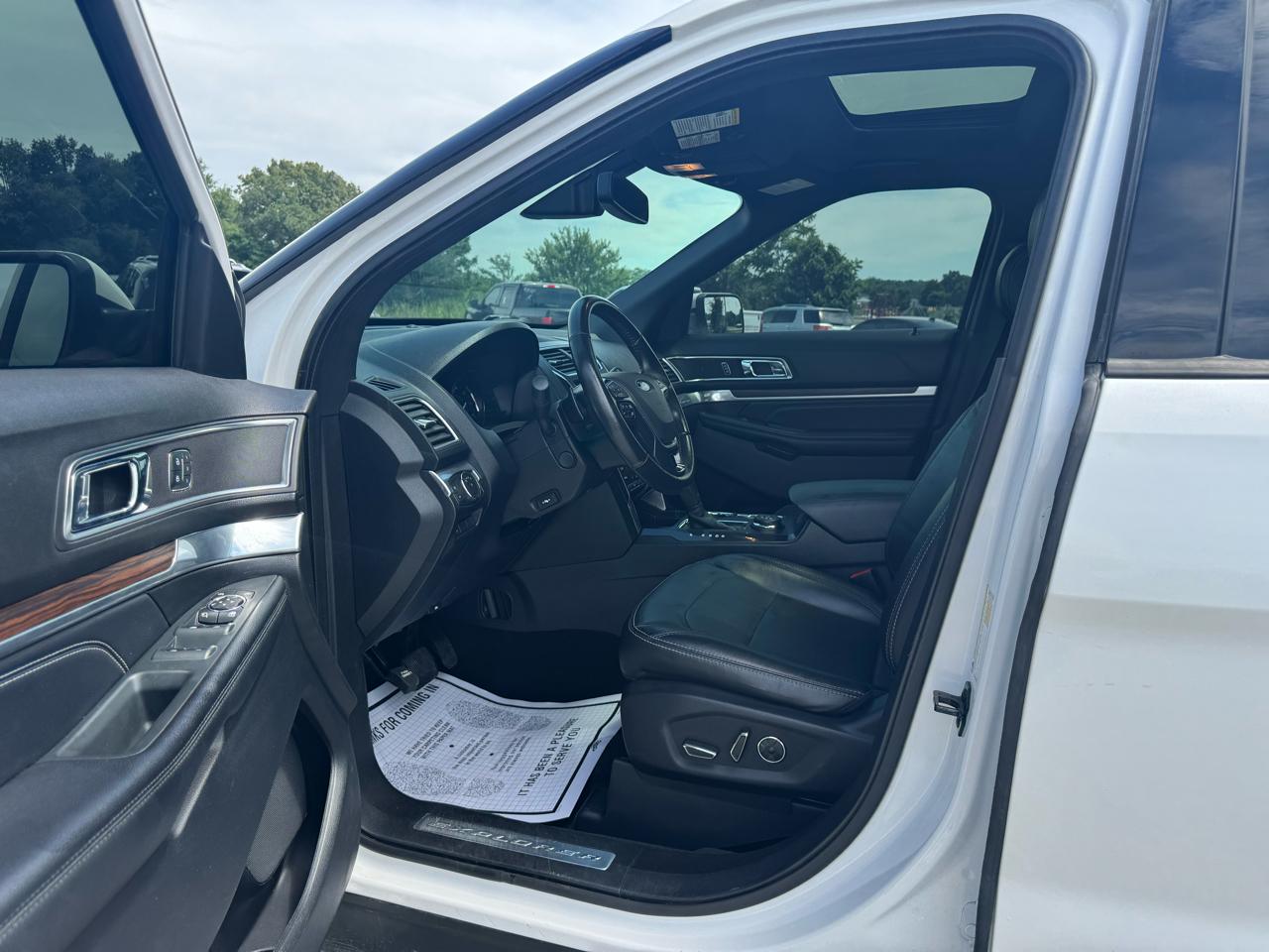 Ford Explorer Limited 4WD 2016