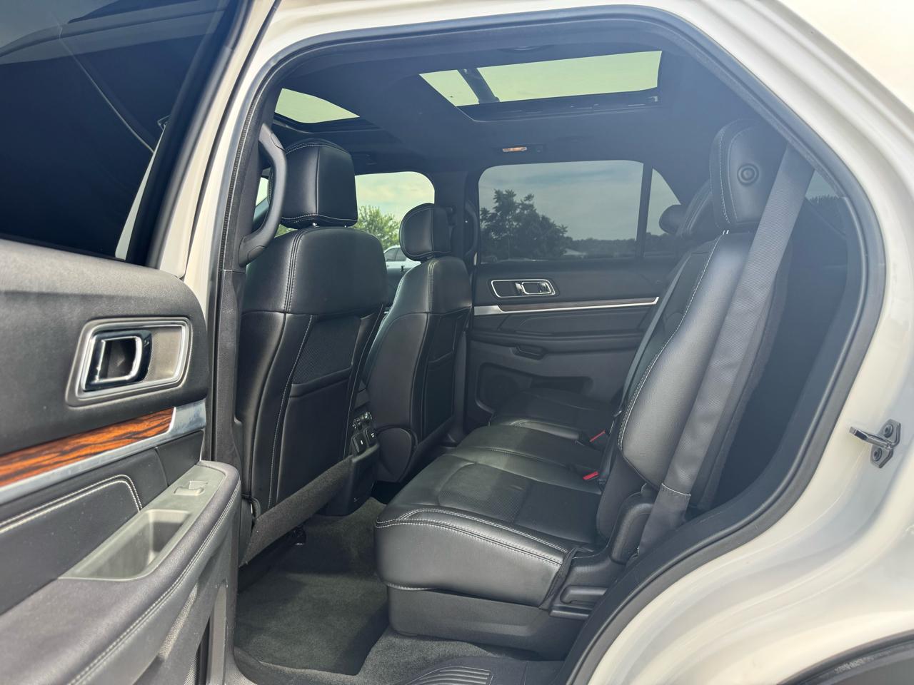 Ford Explorer Limited 4WD 2016