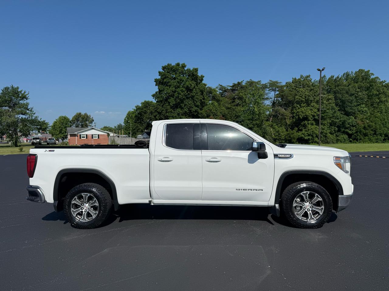GMC Sierra 1500 SLE Double Cab 4WD 2020