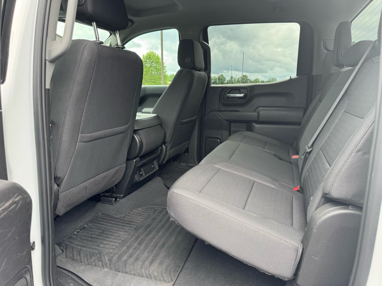 Chevrolet Silverado 1500 Custom Crew Cab 4WD 2022