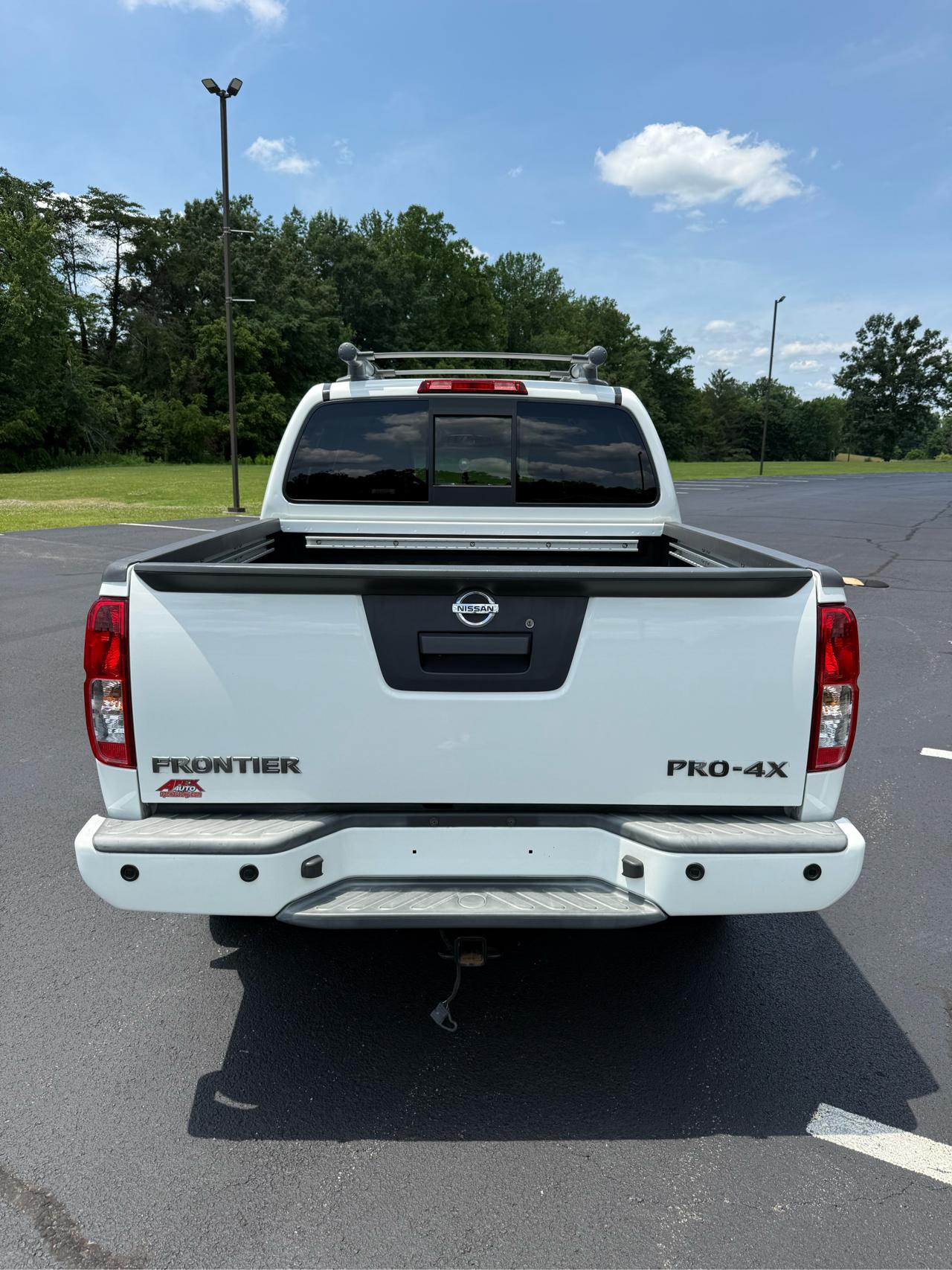 Nissan Frontier PRO-4X Crew Cab 4WD 2020