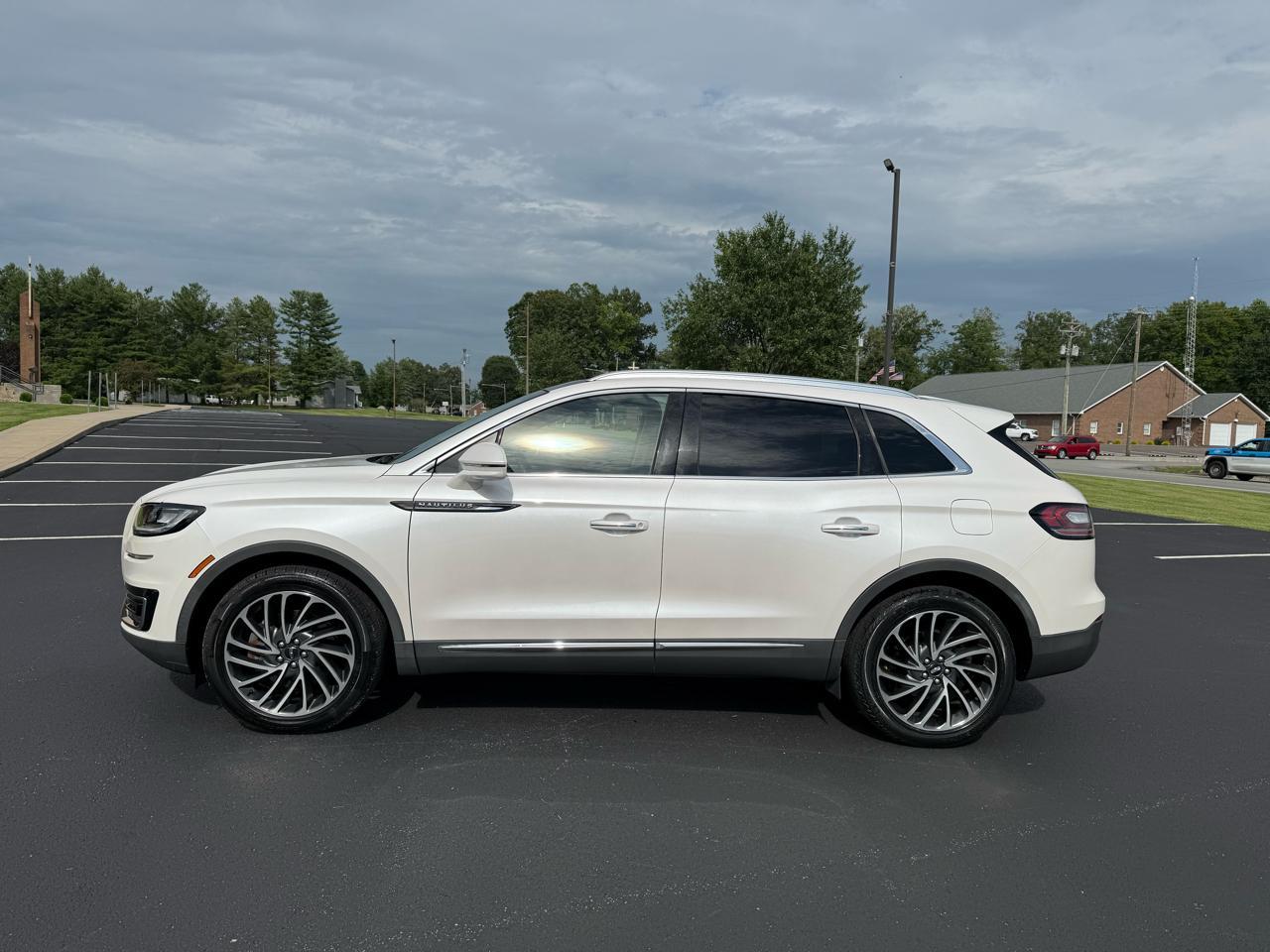 Lincoln Nautilus Reserve AWD 2019