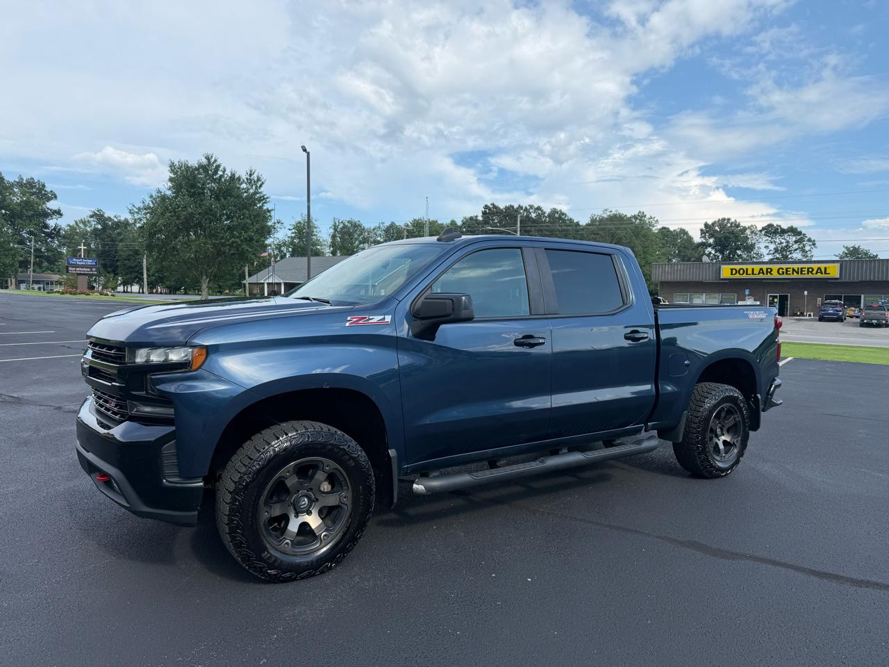 Chevrolet Silverado 1500 LT Trail Boss Crew Cab 4WD 2019