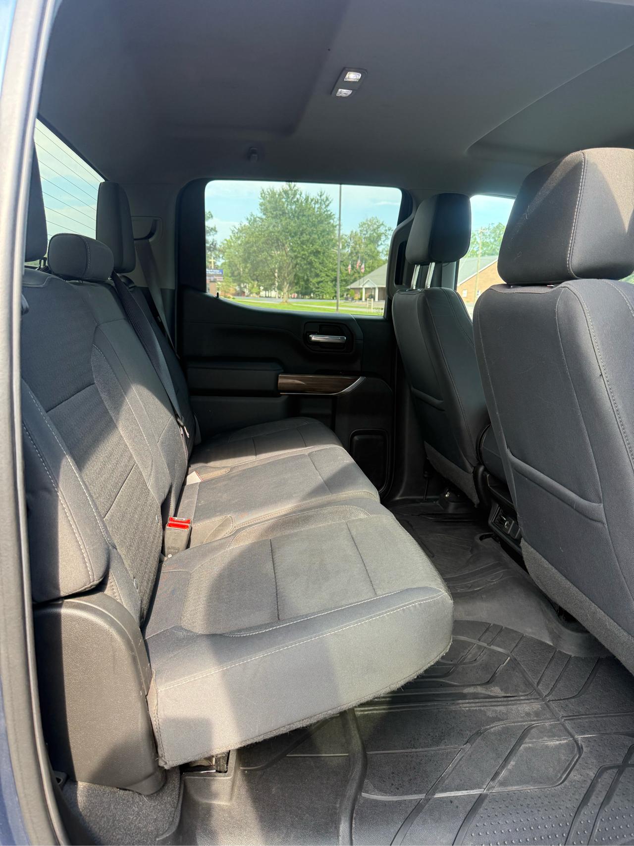 Chevrolet Silverado 1500 LT Trail Boss Crew Cab 4WD 2019