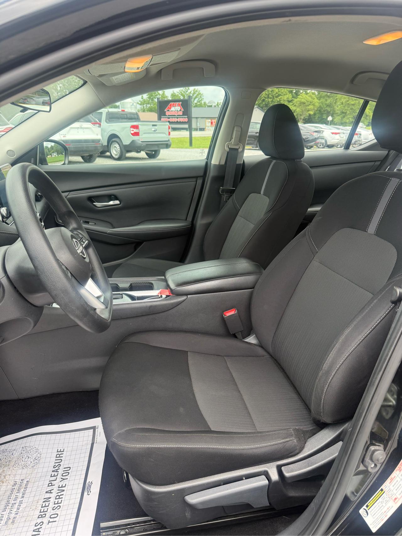 Nissan Sentra SV 2024