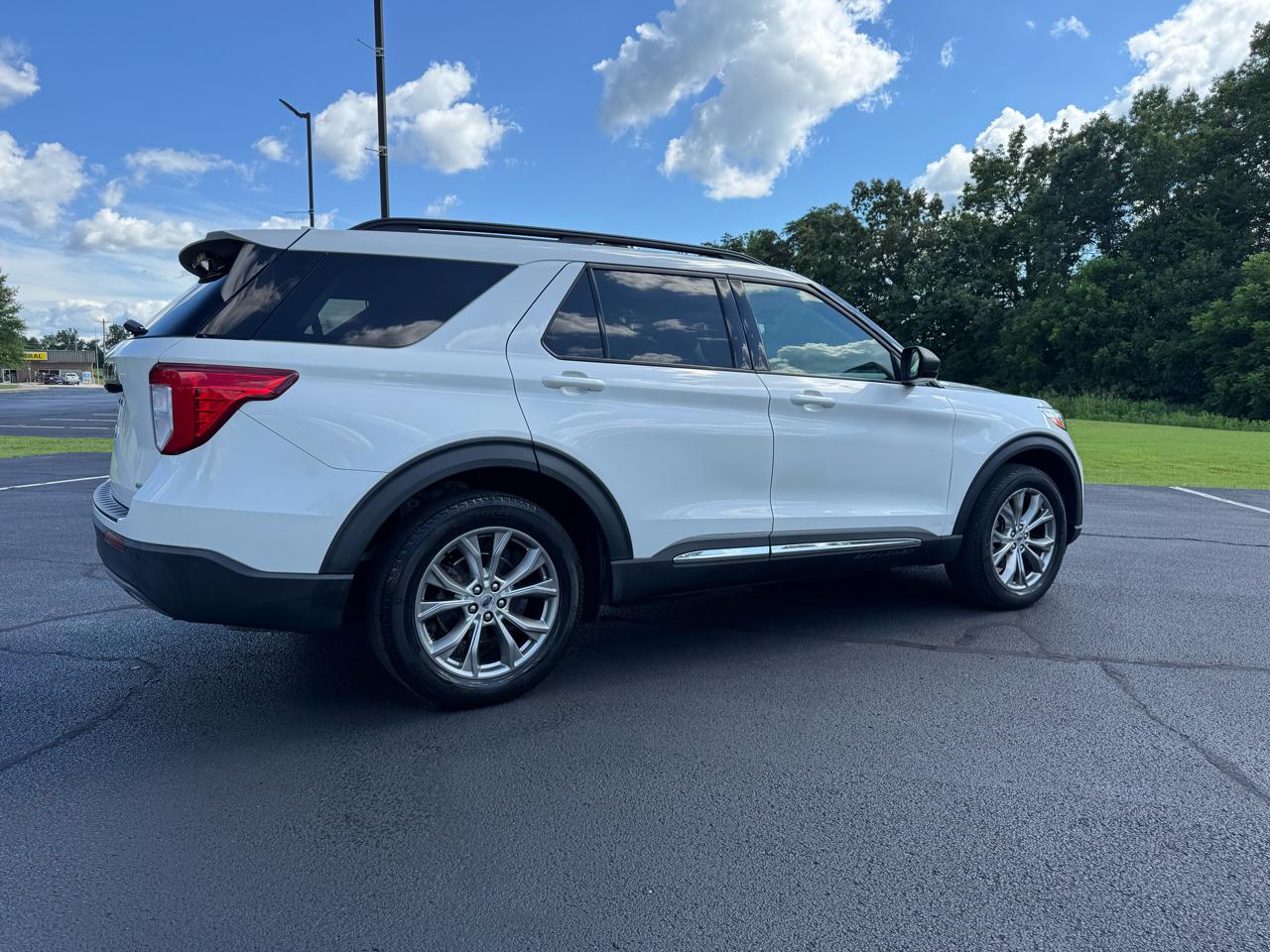 Ford Explorer XLT AWD 2020