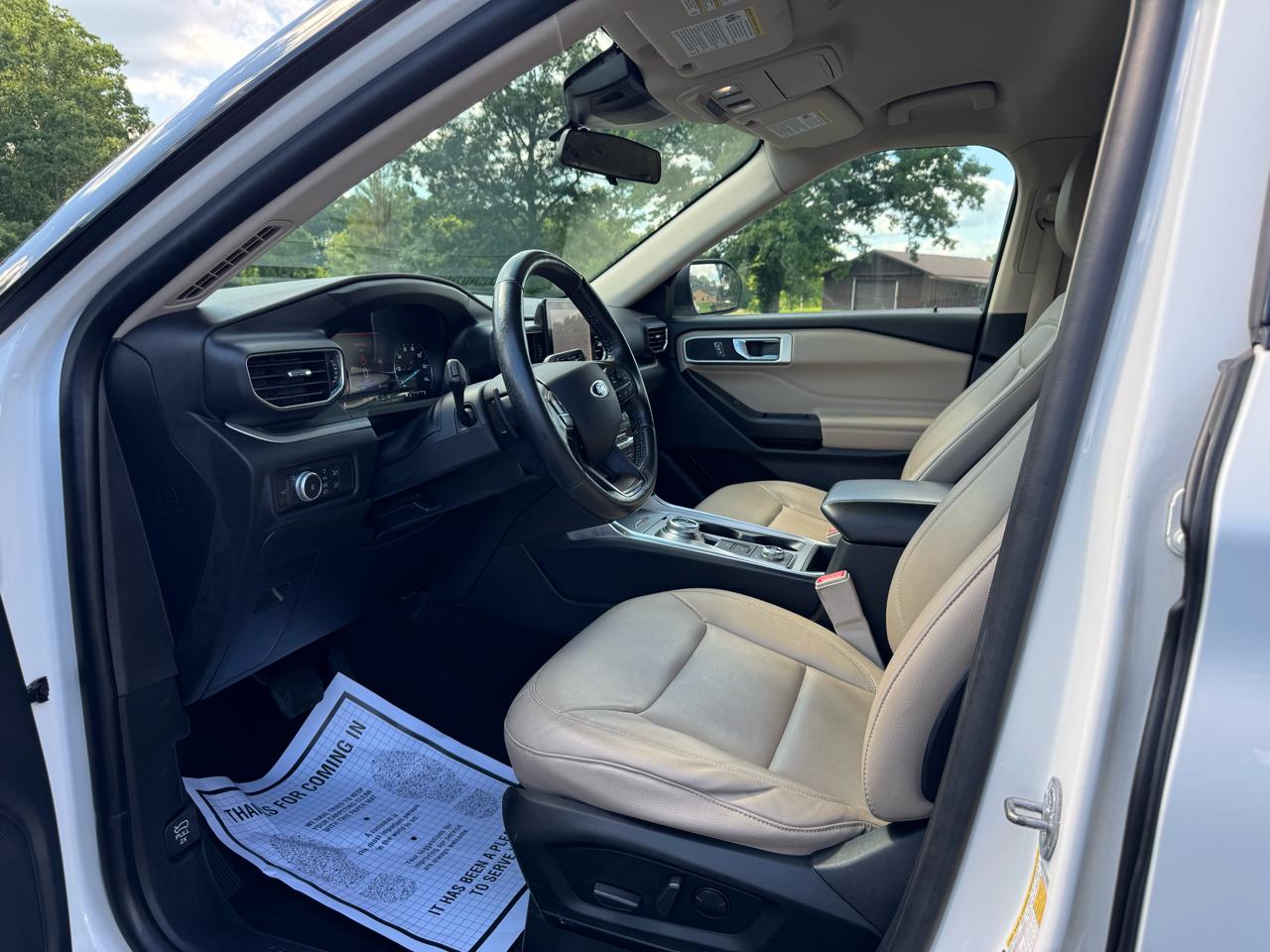Ford Explorer XLT AWD 2020