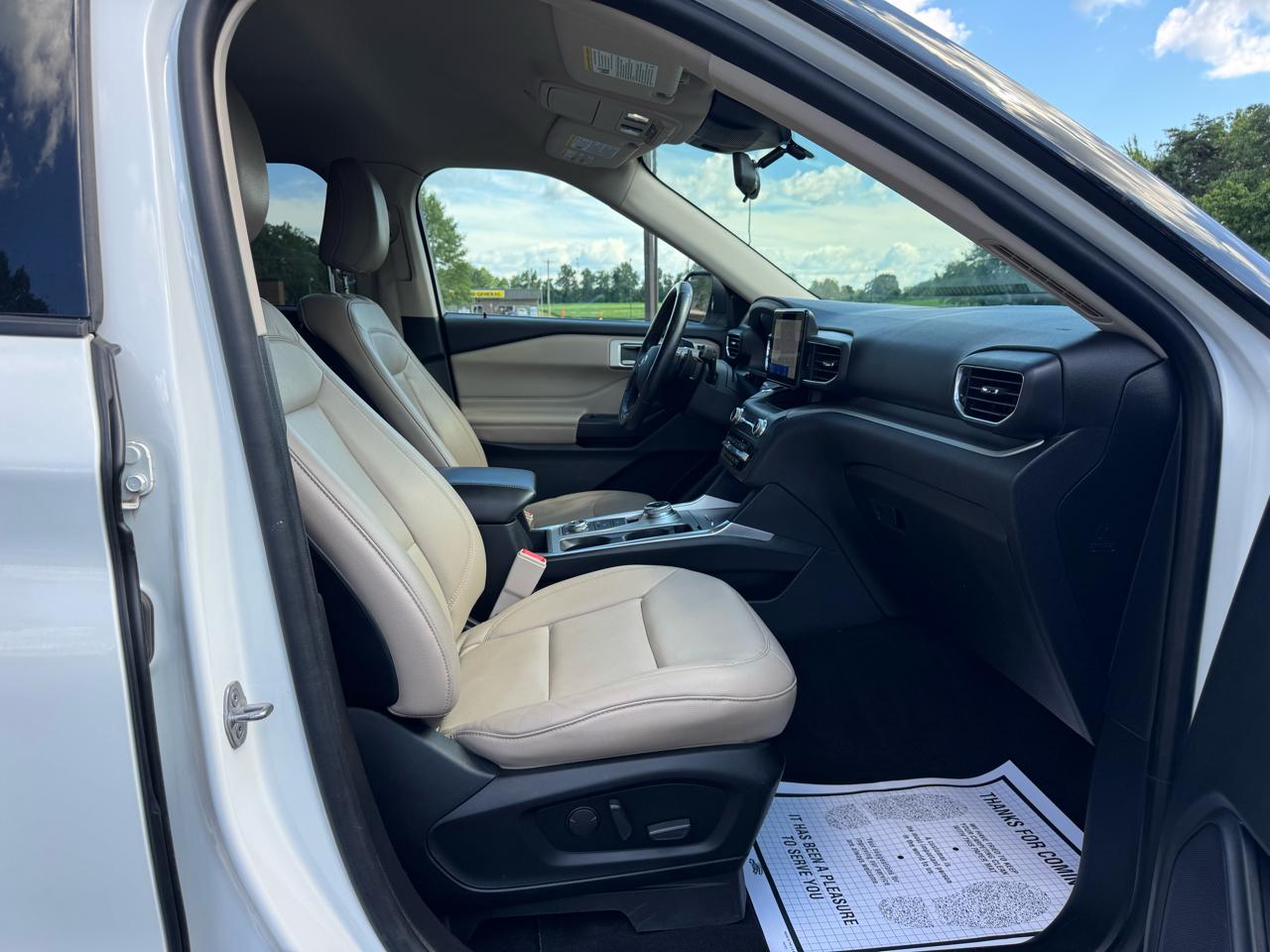 Ford Explorer XLT AWD 2020