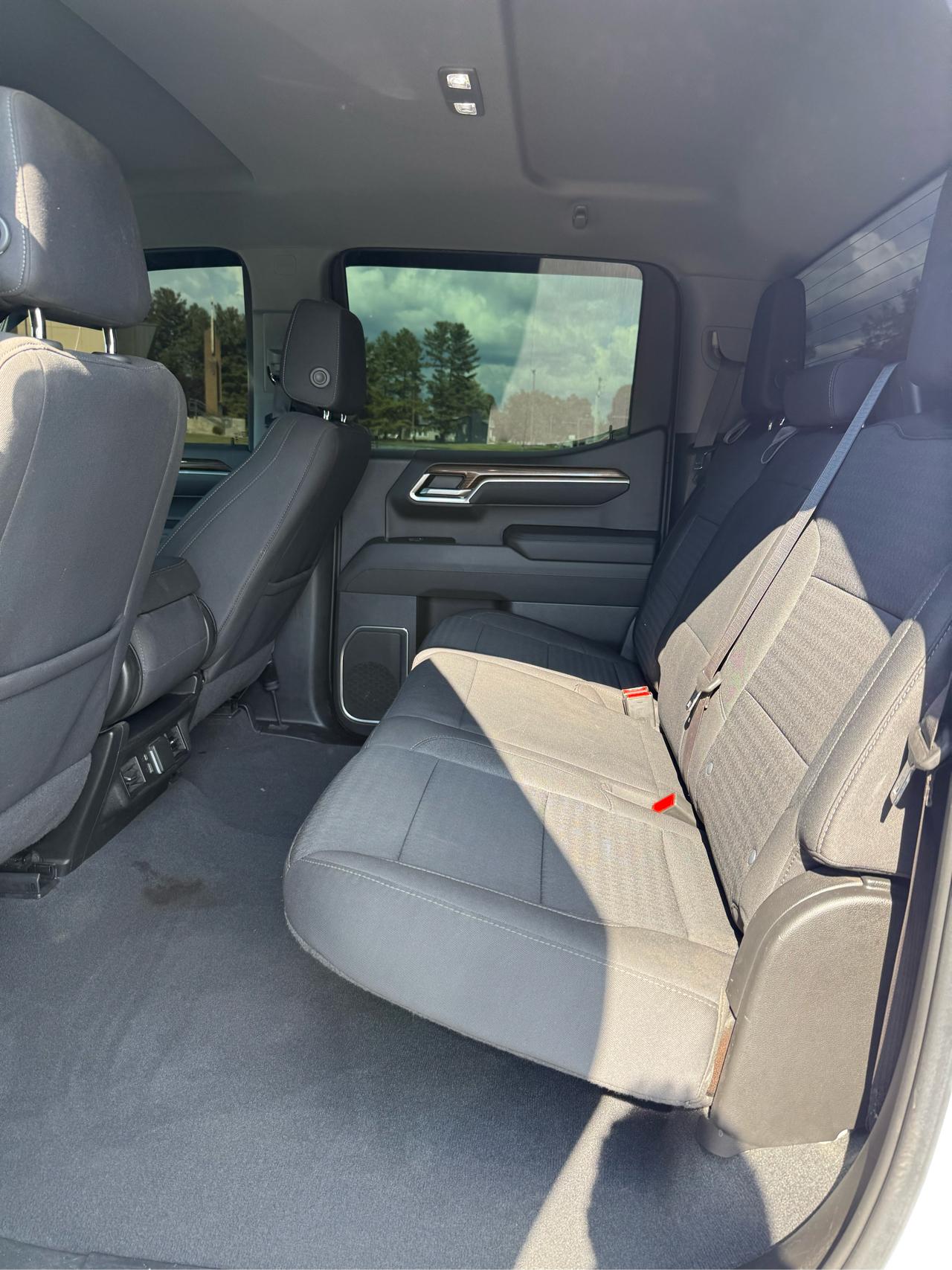 Chevrolet Silverado 1500 LT Z71 Crew Cab 4WD 2022