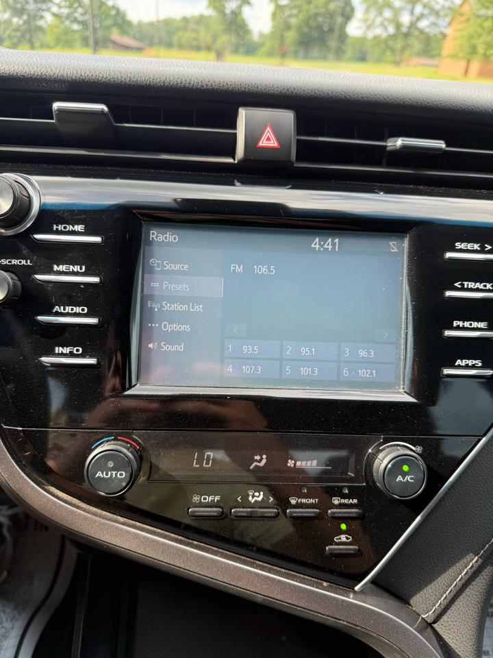 Toyota Camry SE 2018