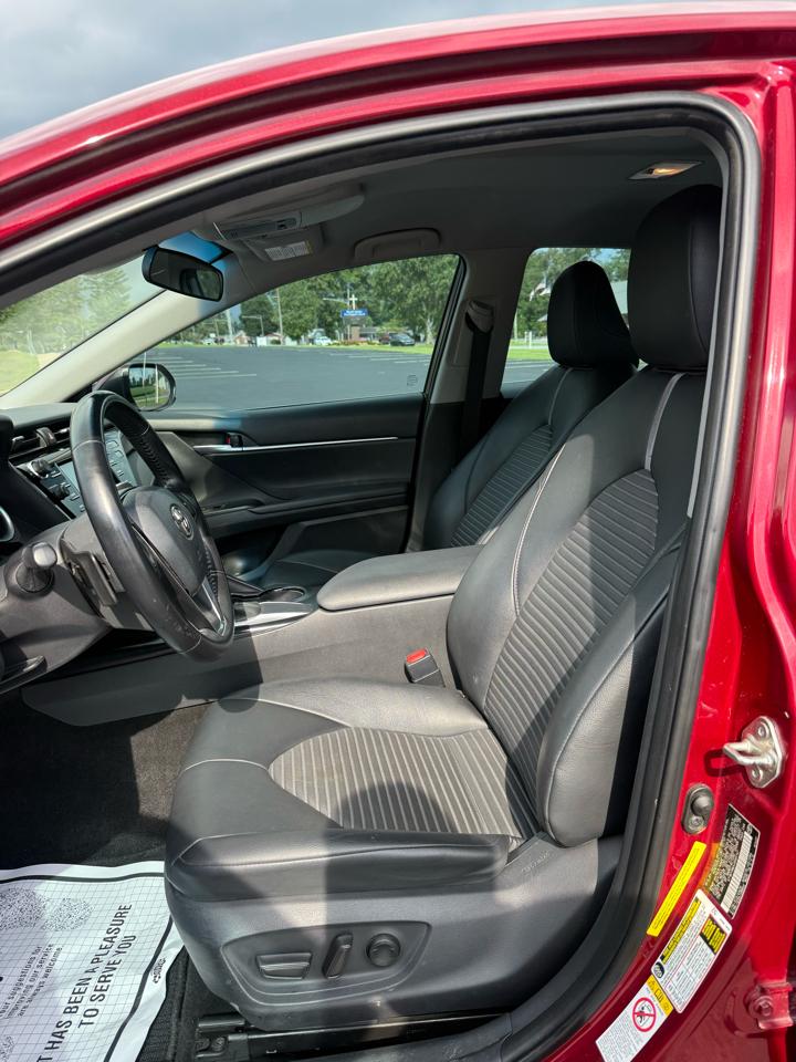 Toyota Camry SE 2018