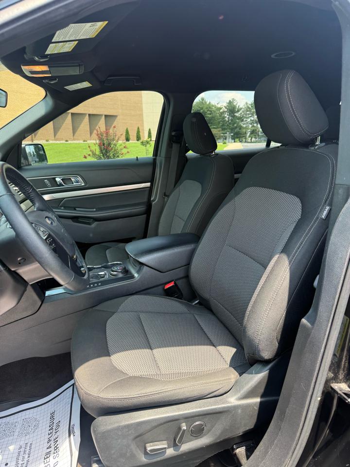 Ford Explorer XLT 4WD 2018
