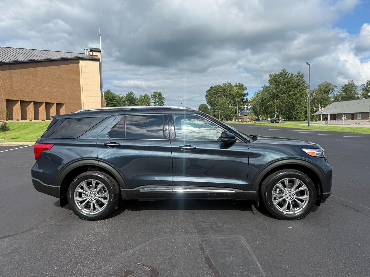 Ford Explorer Limited AWD 2022