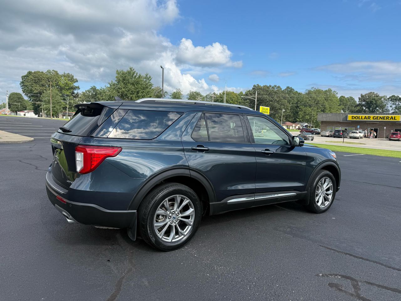 Ford Explorer Limited AWD 2022