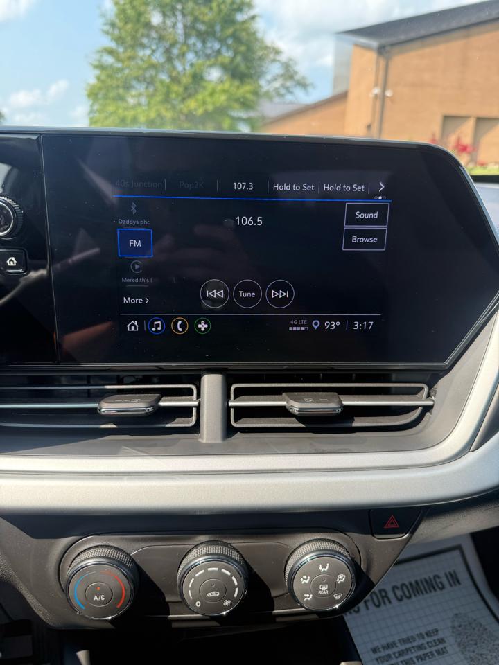 Chevrolet Trax LS 2025