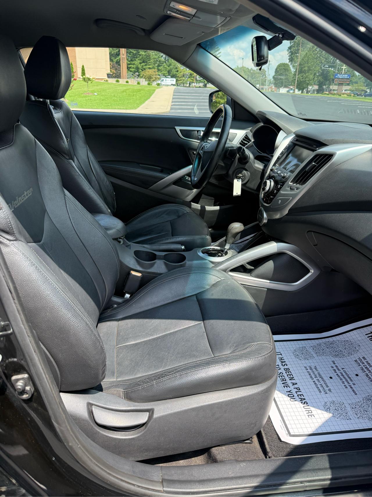 Hyundai Veloster  2015