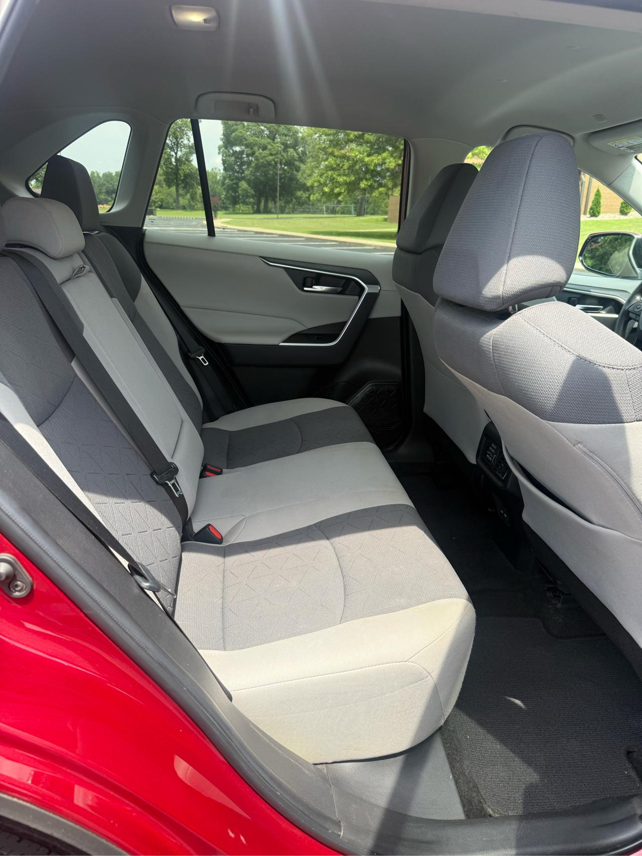 Toyota RAV4 XLE 2023