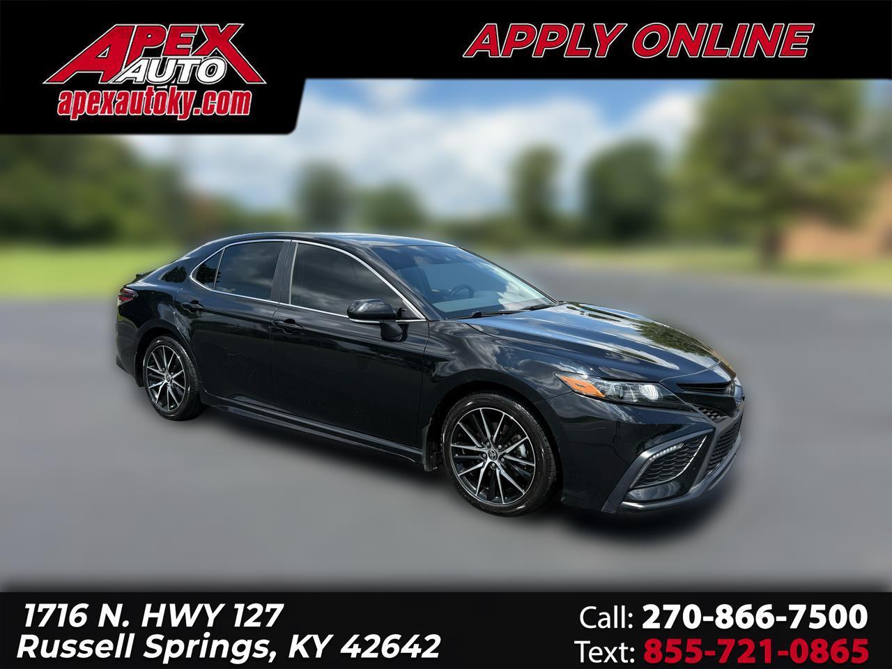 Toyota Camry SE 2024