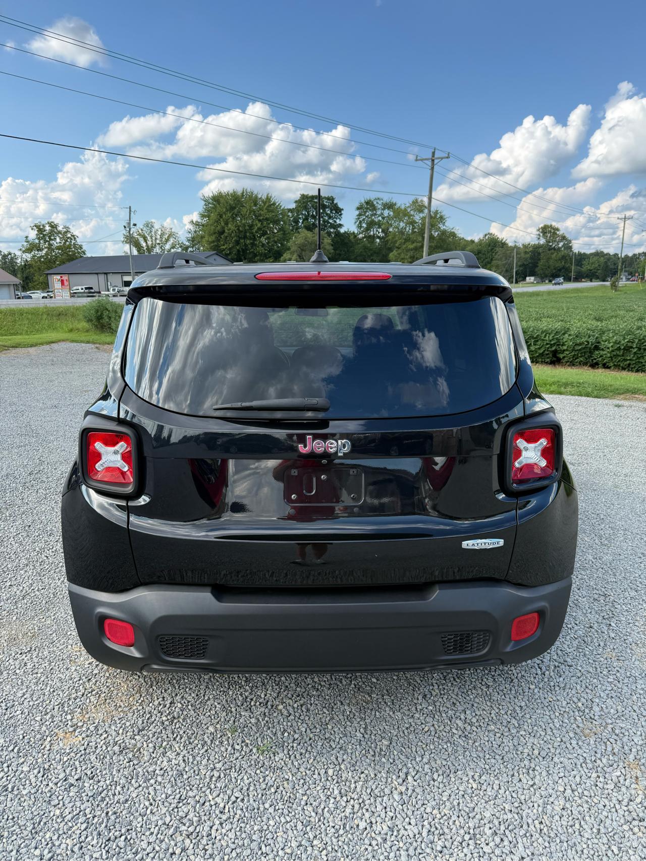 Jeep Renegade Latitude FWD 2015