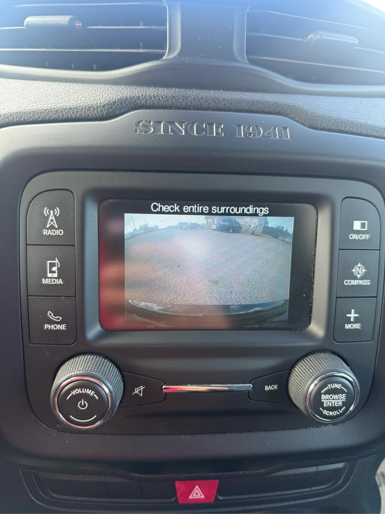 Jeep Renegade Latitude FWD 2015
