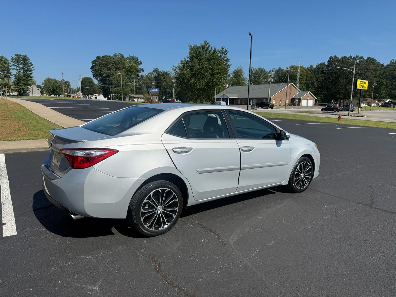 Toyota Corolla  2015
