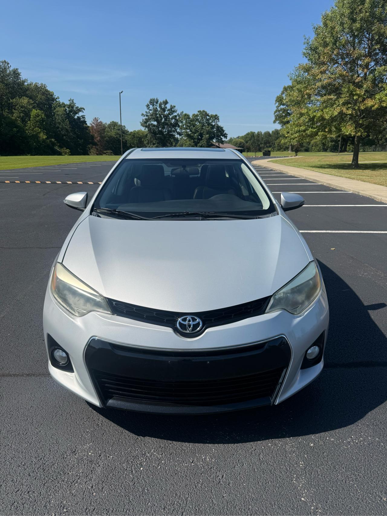 Toyota Corolla  2015