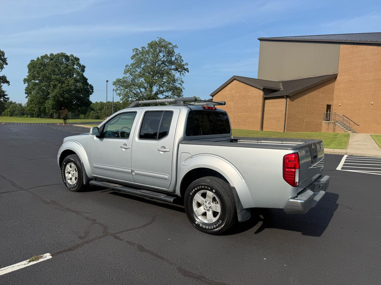 Nissan Frontier LE Crew Cab 4WD 2007