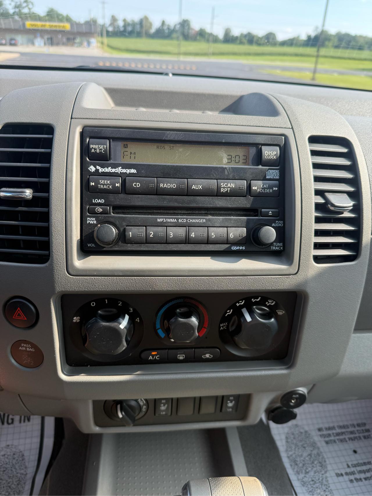 Nissan Frontier LE Crew Cab 4WD 2007