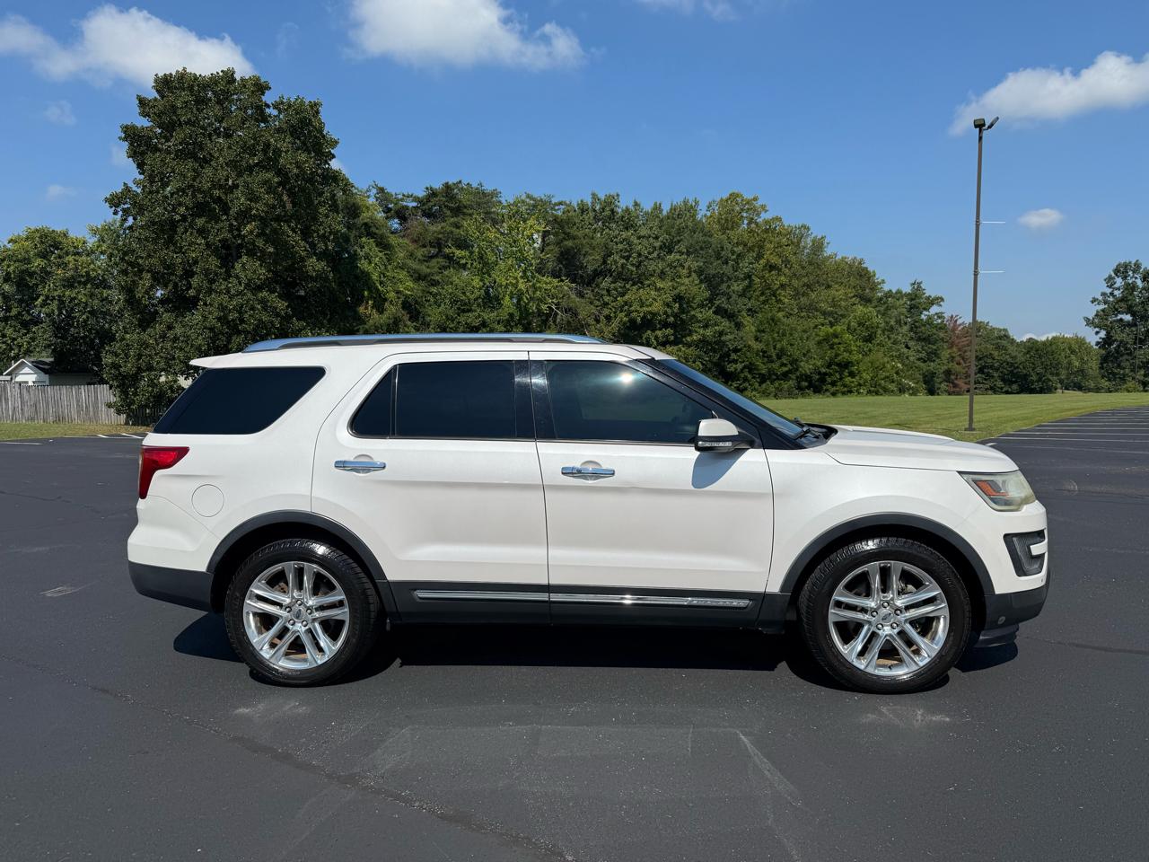 Ford Explorer Limited FWD 2016