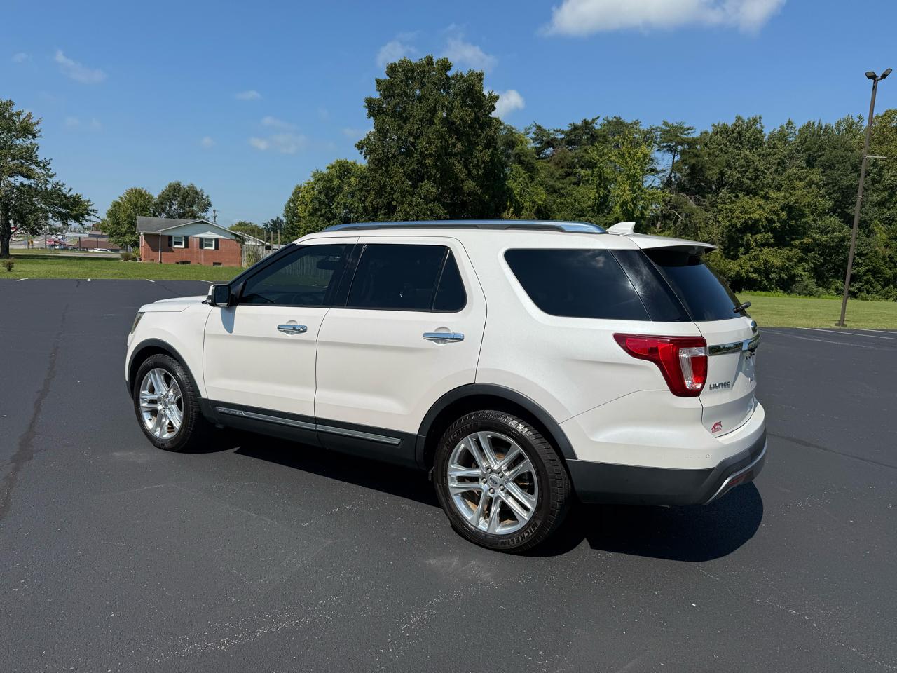 Ford Explorer Limited FWD 2016