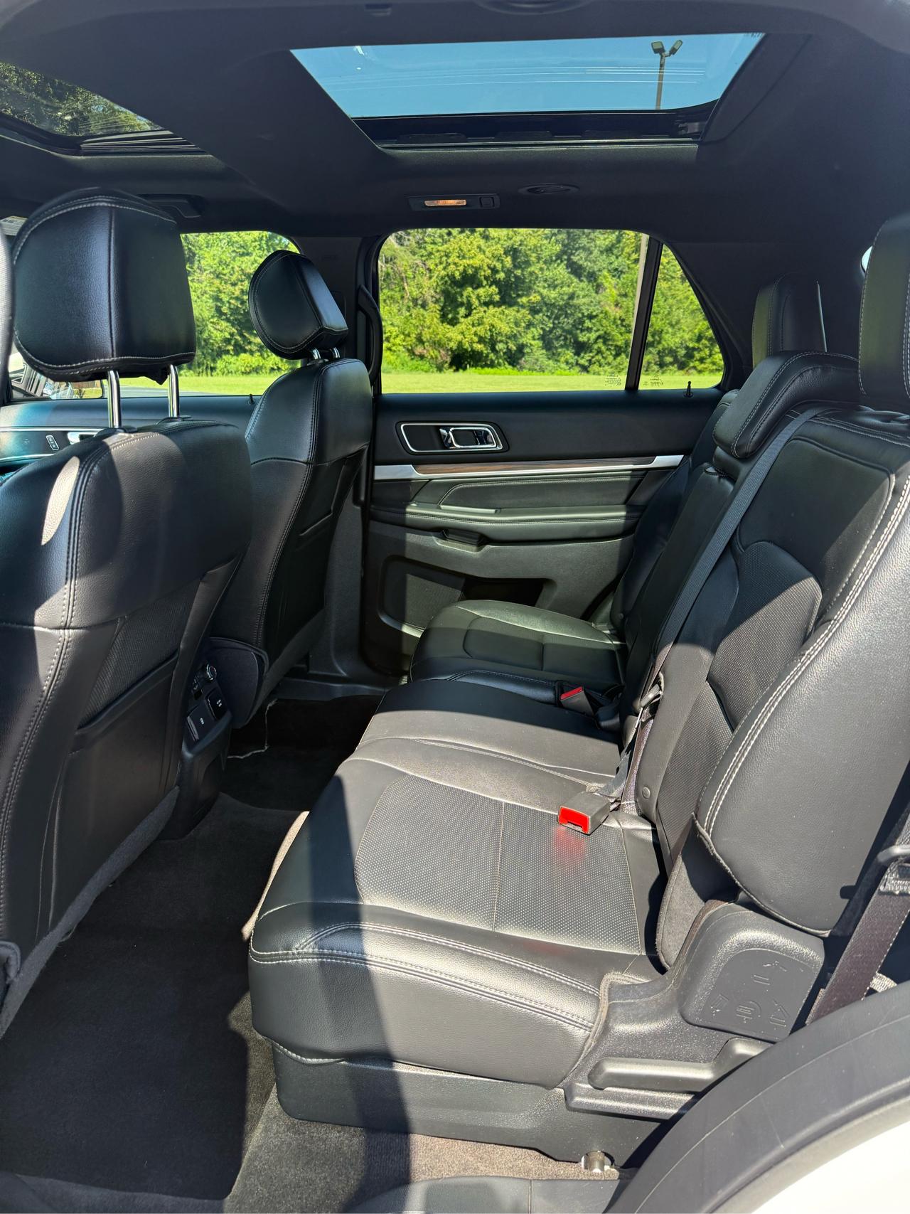 Ford Explorer Limited FWD 2016