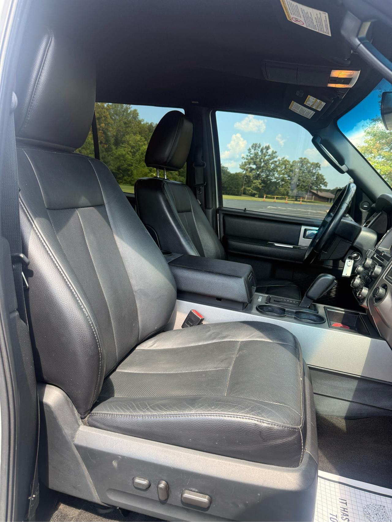 Ford Expedition EL XLT 4WD 2017