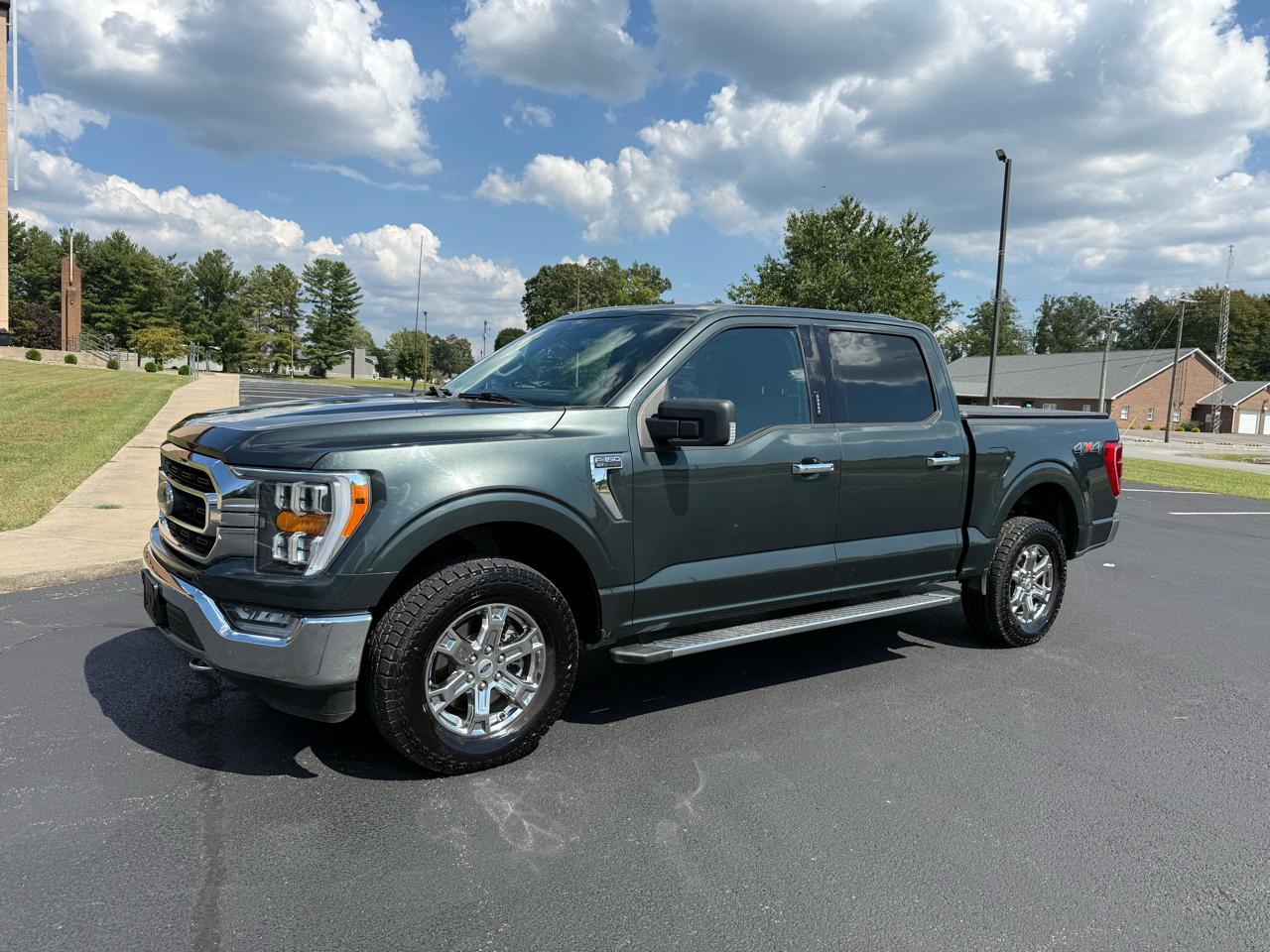Ford F-150 XLT SuperCrew 5.5-ft. Bed 4WD 2021