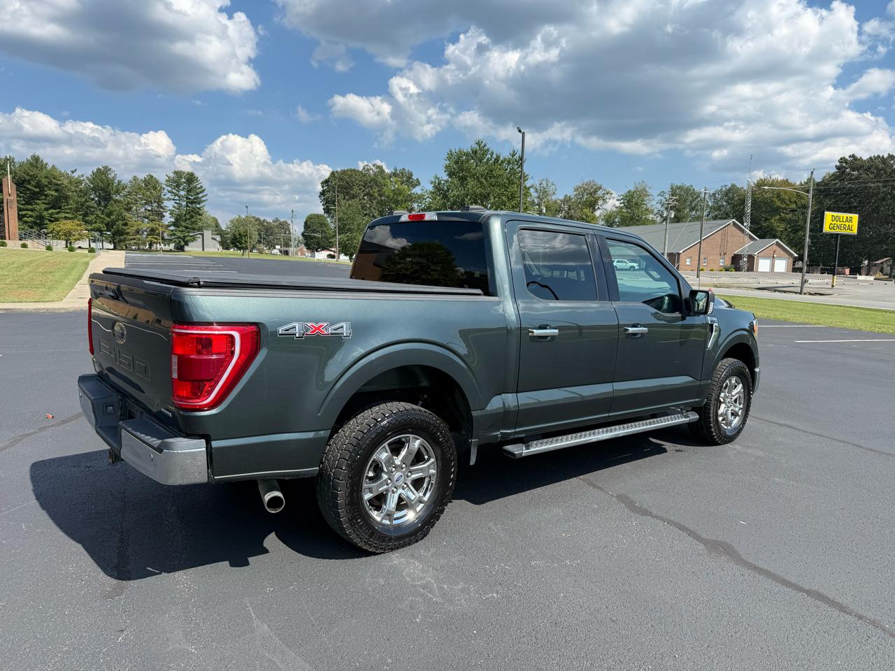 Ford F-150 XLT SuperCrew 5.5-ft. Bed 4WD 2021