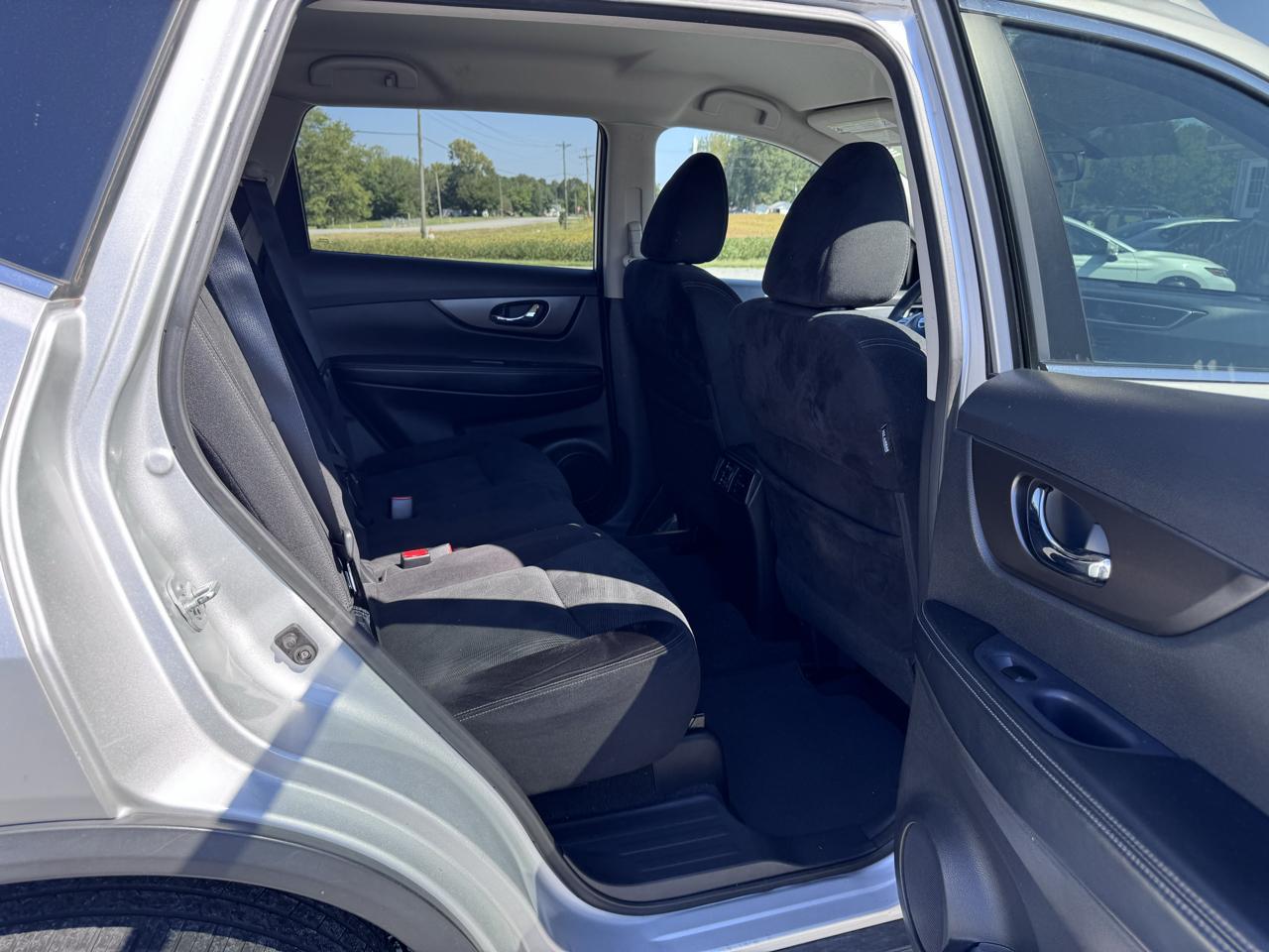 Nissan Rogue S AWD 2014