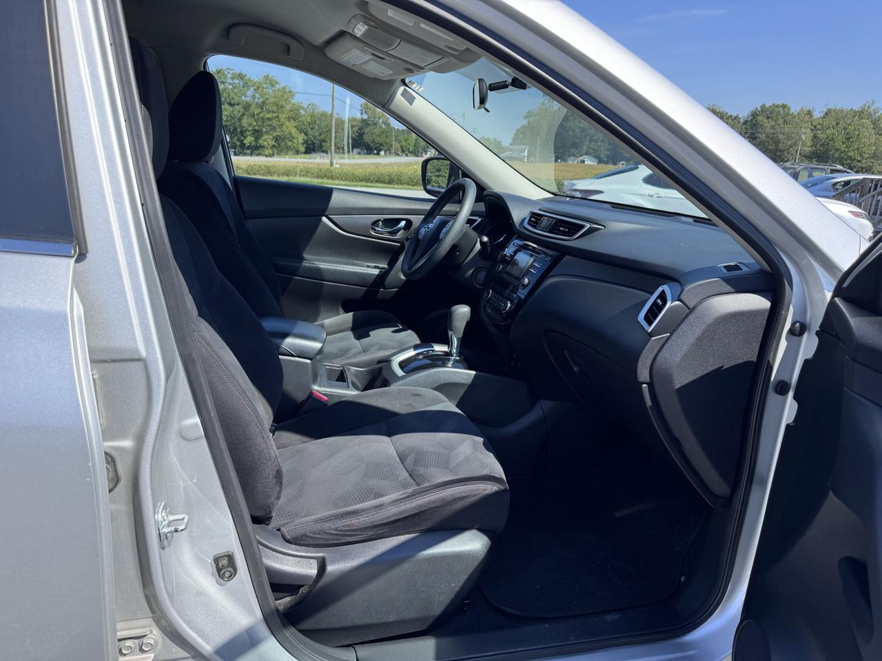 Nissan Rogue S AWD 2014