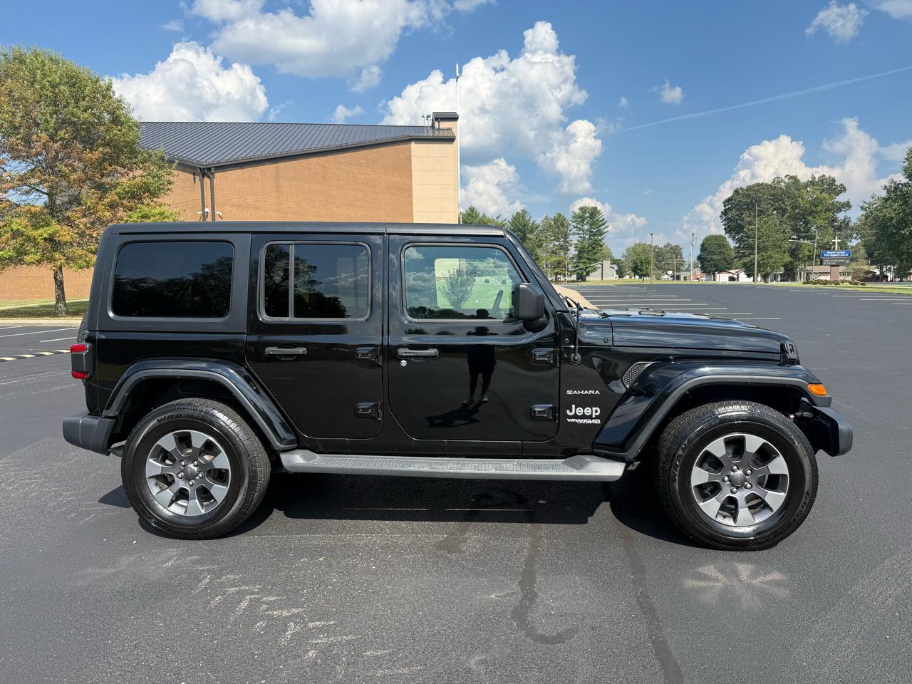 Jeep Wrangler Unlimited Sahara 2018