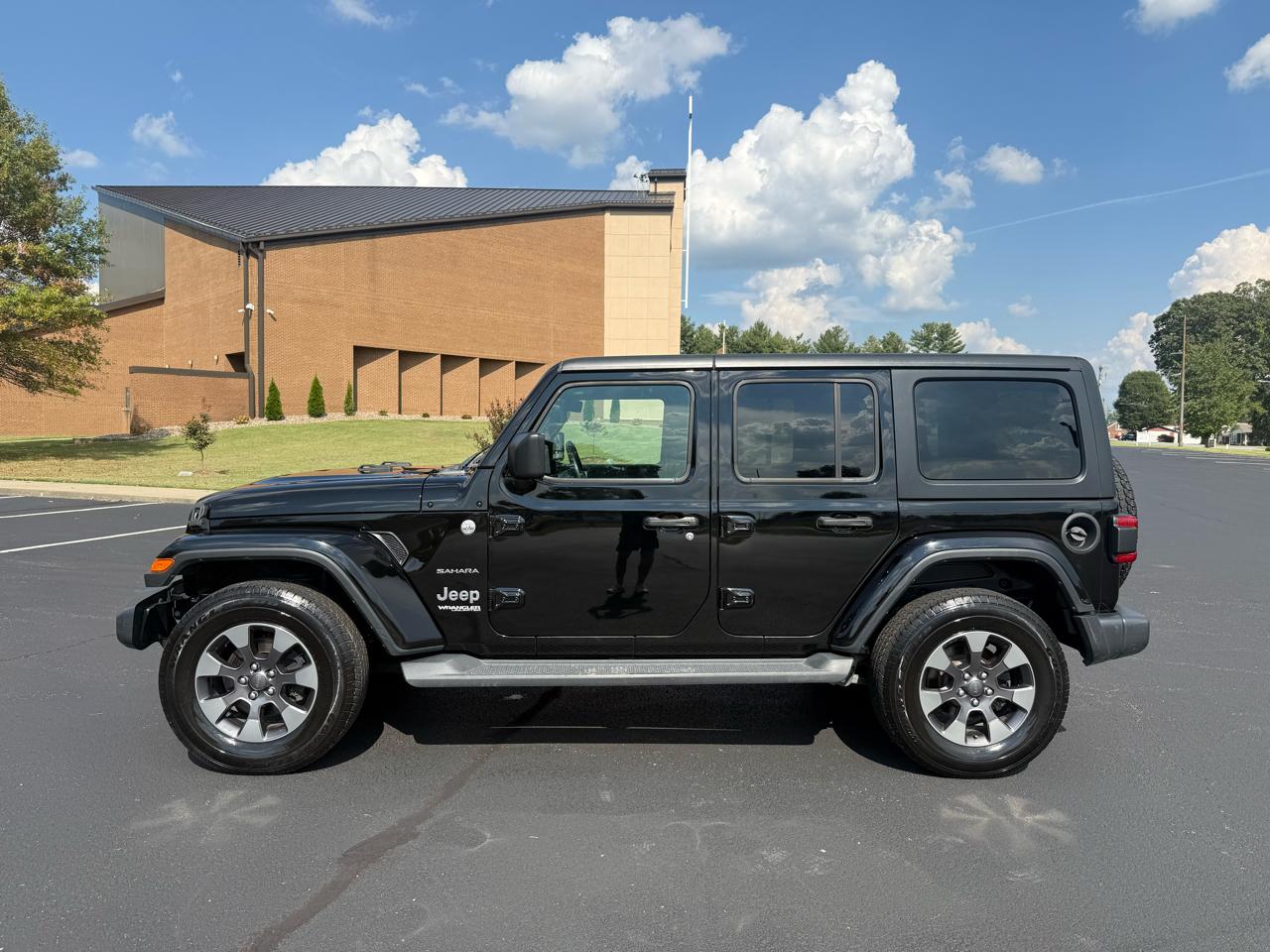 Jeep Wrangler Unlimited Sahara 2018