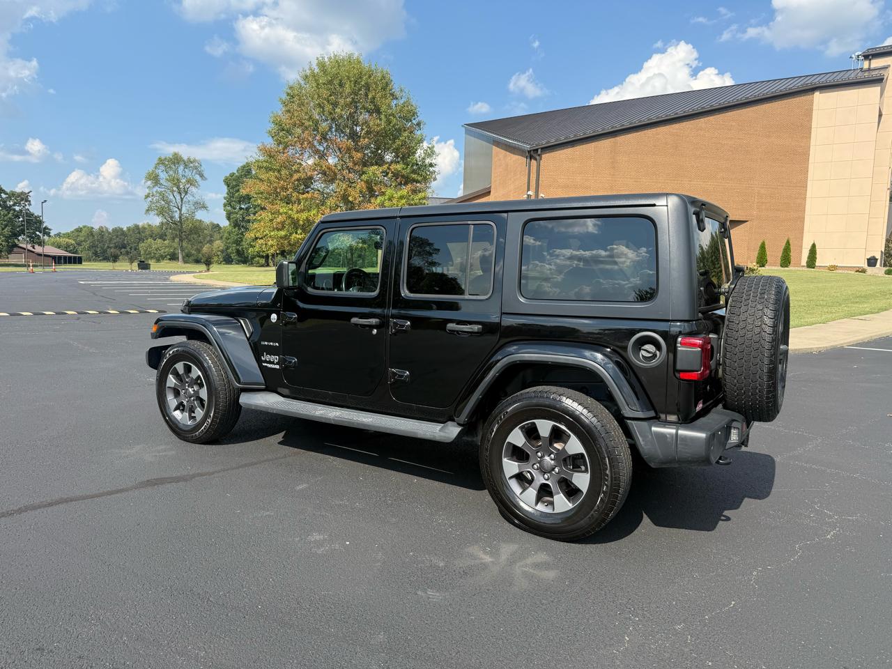 Jeep Wrangler Unlimited Sahara 2018