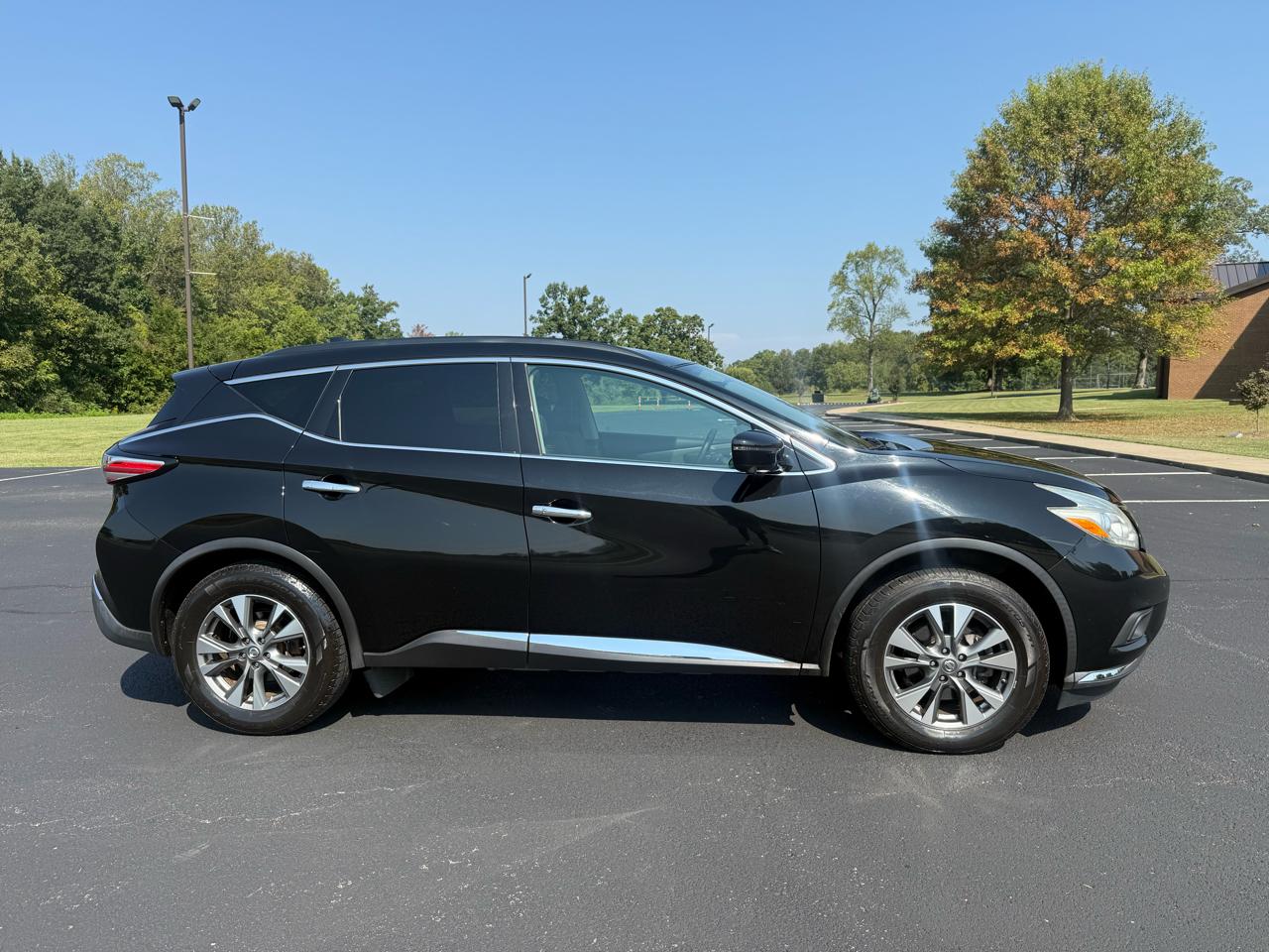 Nissan Murano SV AWD 2017