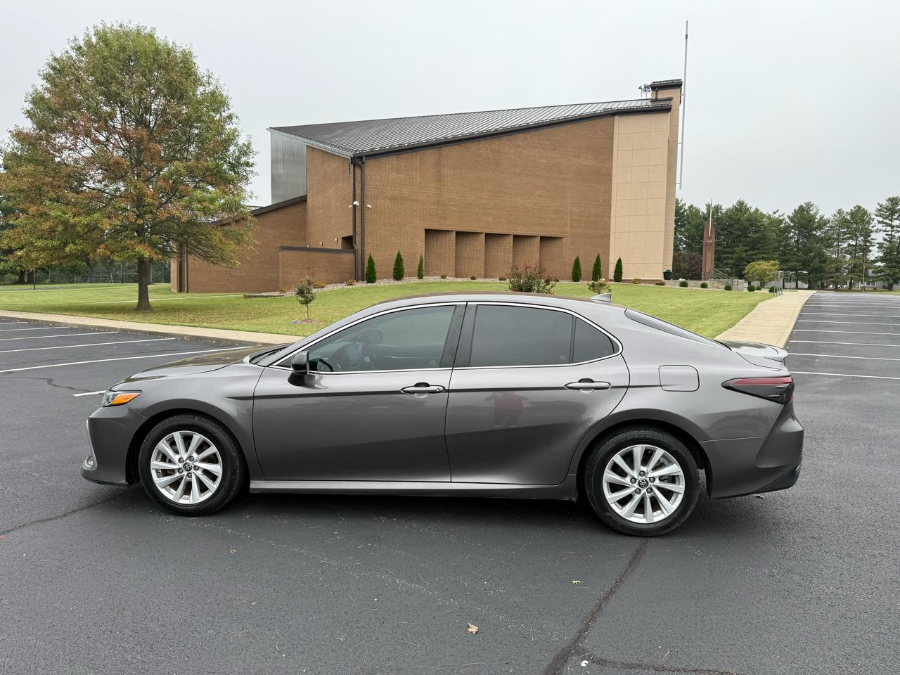 Toyota Camry LE 2023