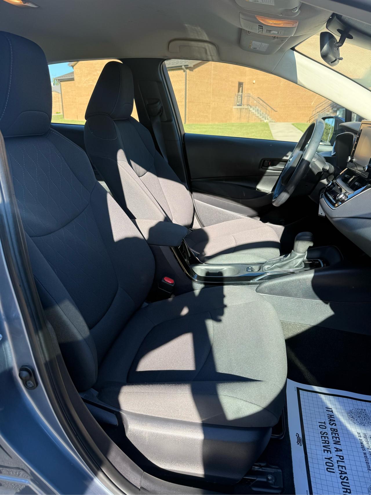Toyota Corolla LE 2022