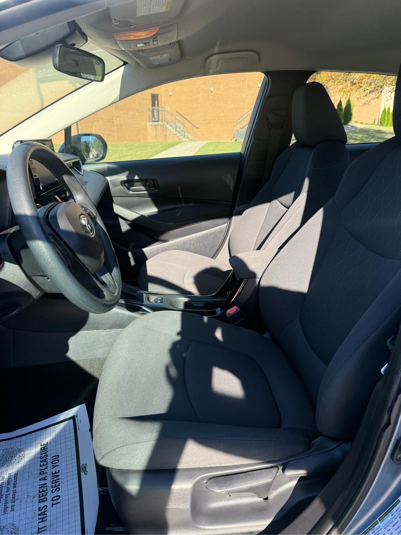 Toyota Corolla LE 2022
