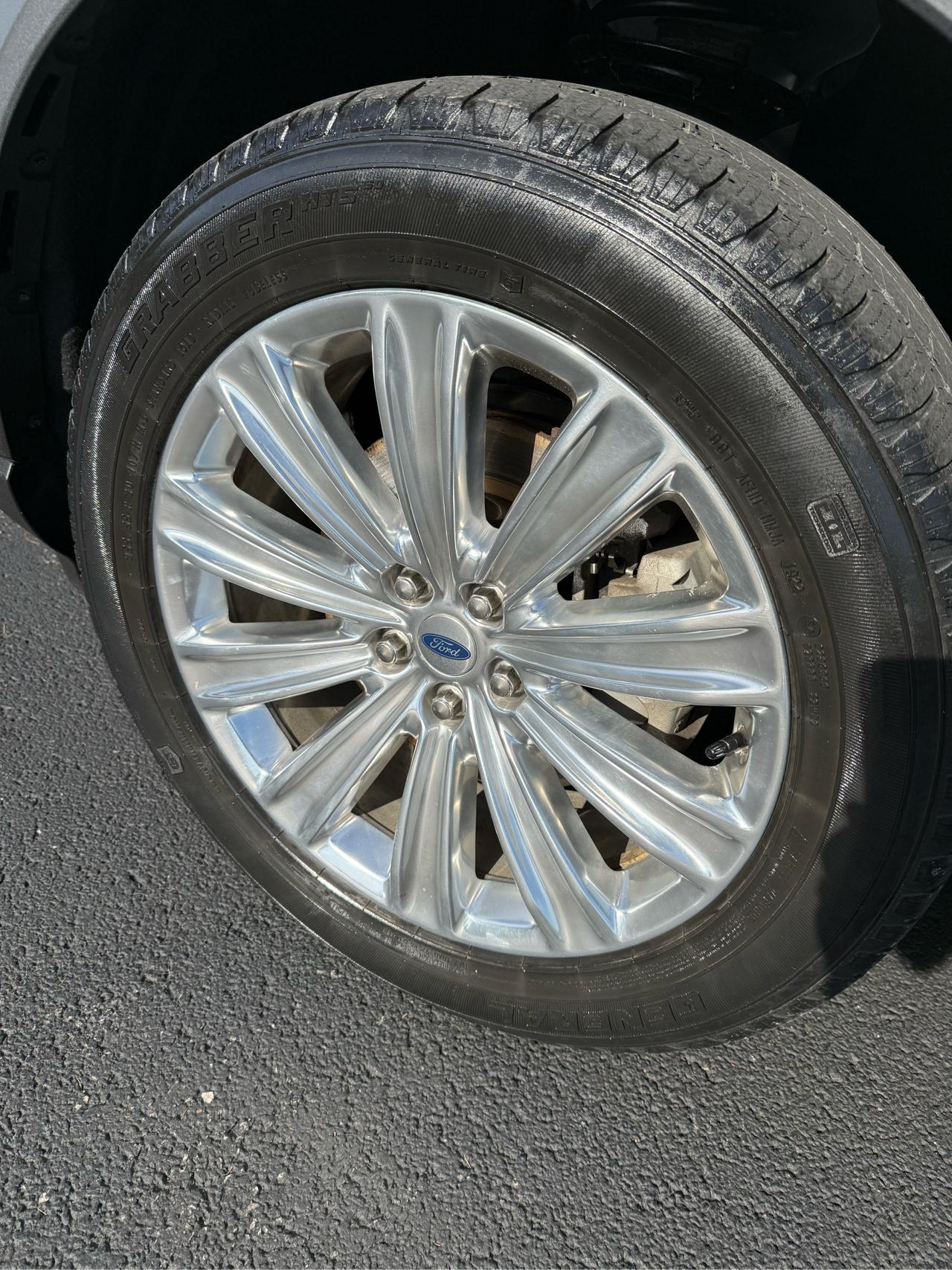 Ford Explorer Limited AWD 2020
